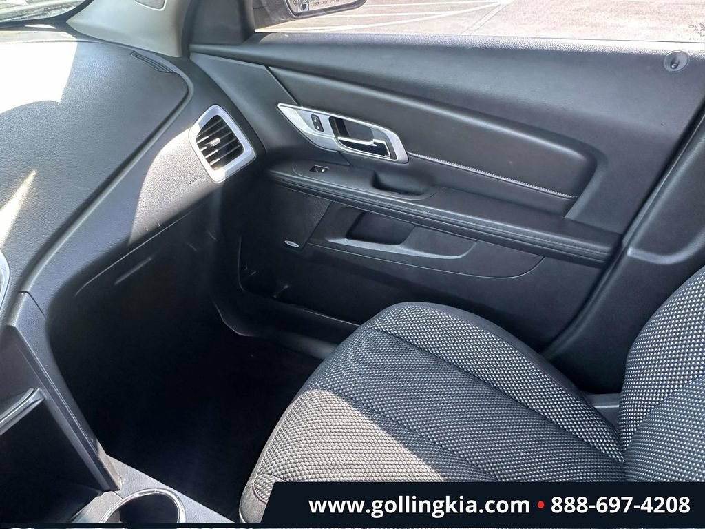 Used 2016 GMC Terrain SLE w/ Convenience Package FWD image 28