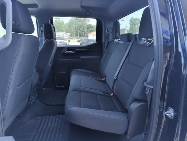 Used 2022 Chevrolet Silverado 1500 LT AWD/4WD image 22