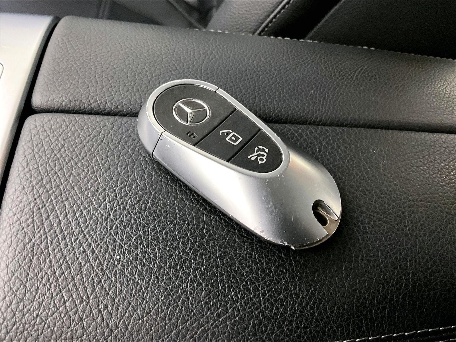 Certified 2023 Mercedes-Benz C 300 Sedan image 12