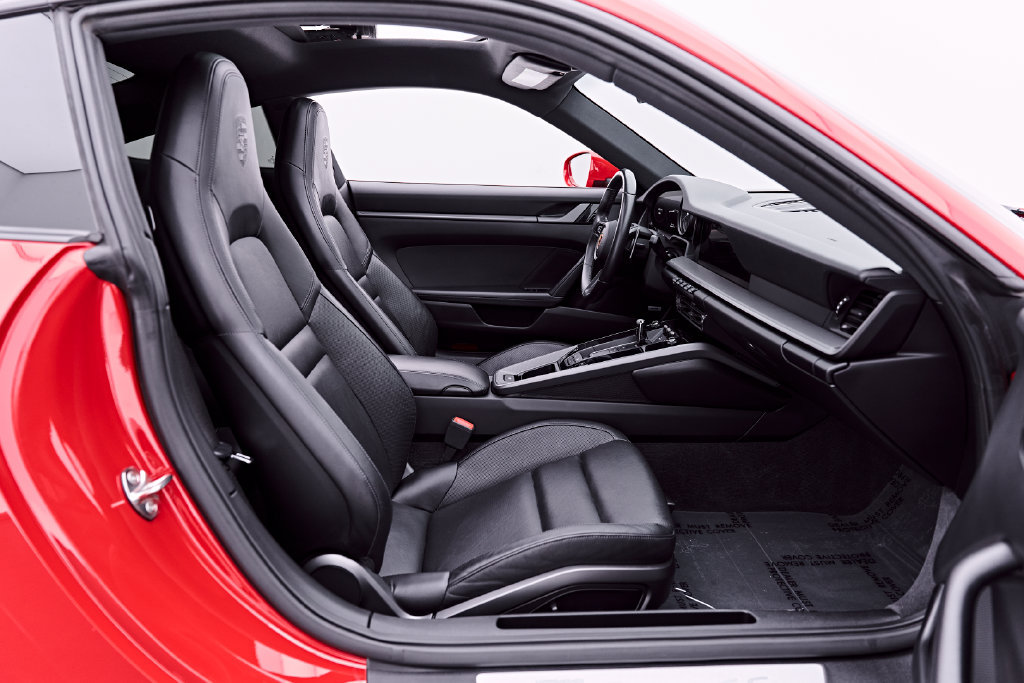 Used 2020 Porsche 911 Carrera 4S AWD/4WD image 33