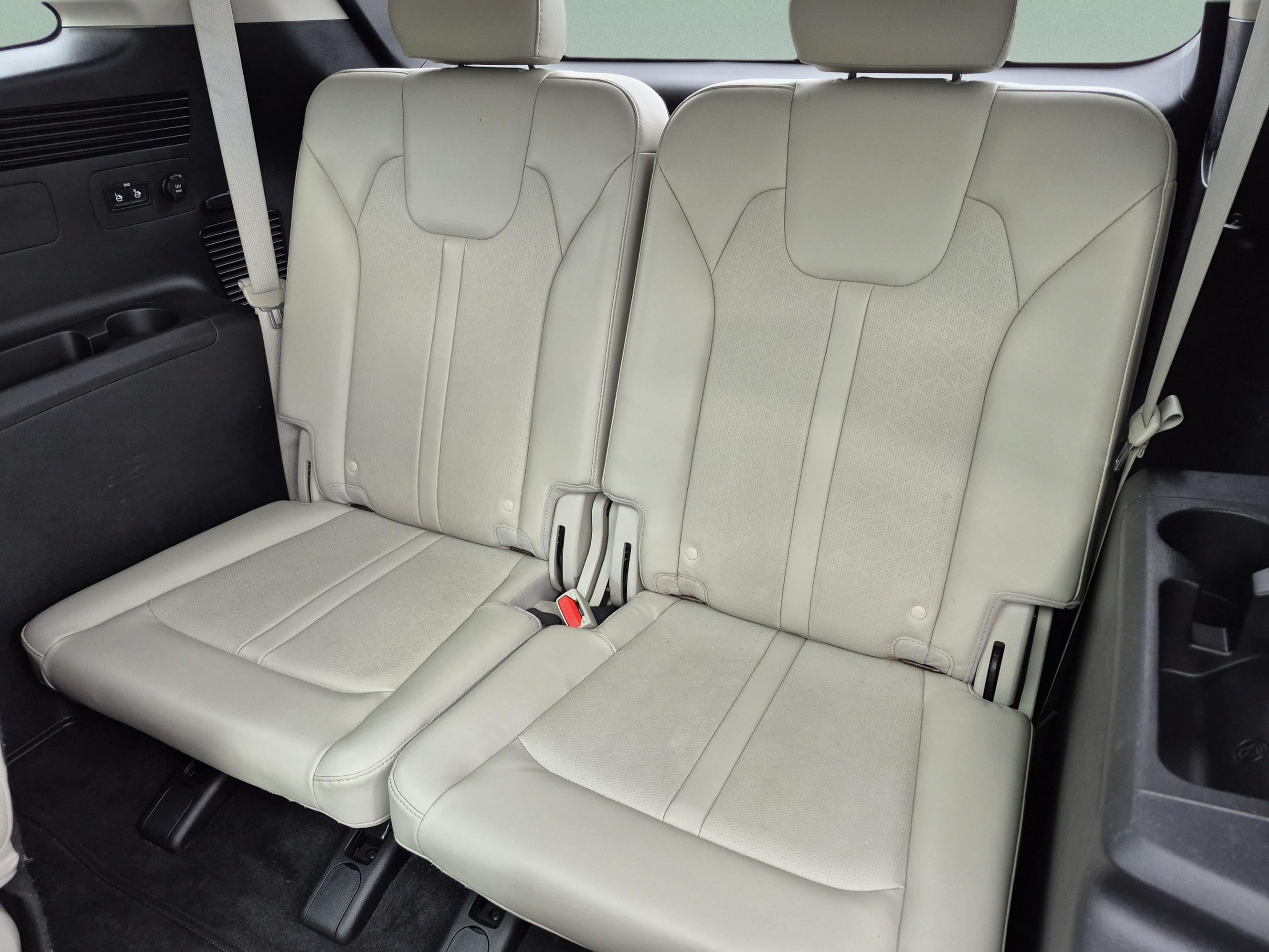 Used 2022 Kia Sorento SX FWD image 17