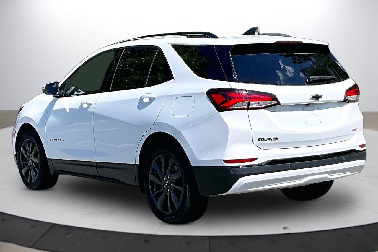 Used 2024 Chevrolet Equinox RS FWD image 6