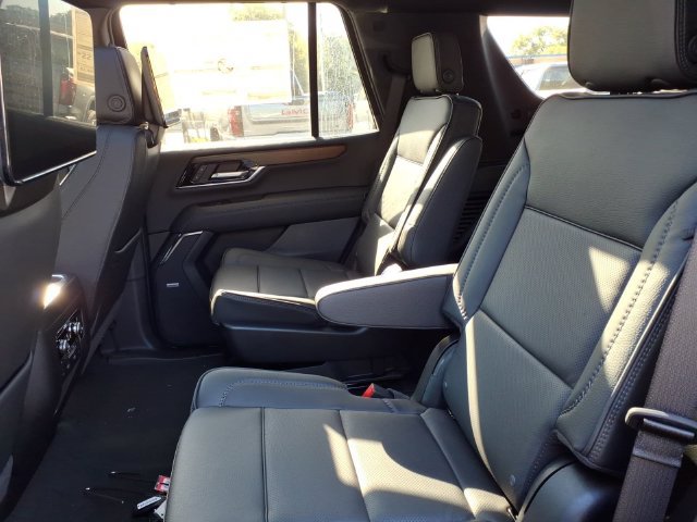 New 2026 GMC Yukon Denali w/ Denali Reserve Package AWD/4WD image 26