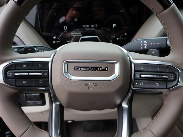 New 2026 GMC Yukon XL Denali w/ Denali Reserve Package AWD/4WD image 39