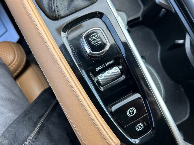 Used 2019 Volvo XC90 T6 Inscription w/ Luxury Package image 22