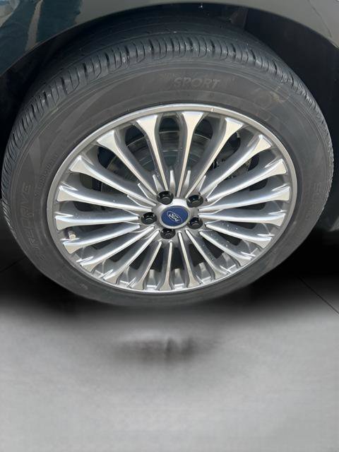 Used 2014 Ford Fusion Titanium FWD image 31