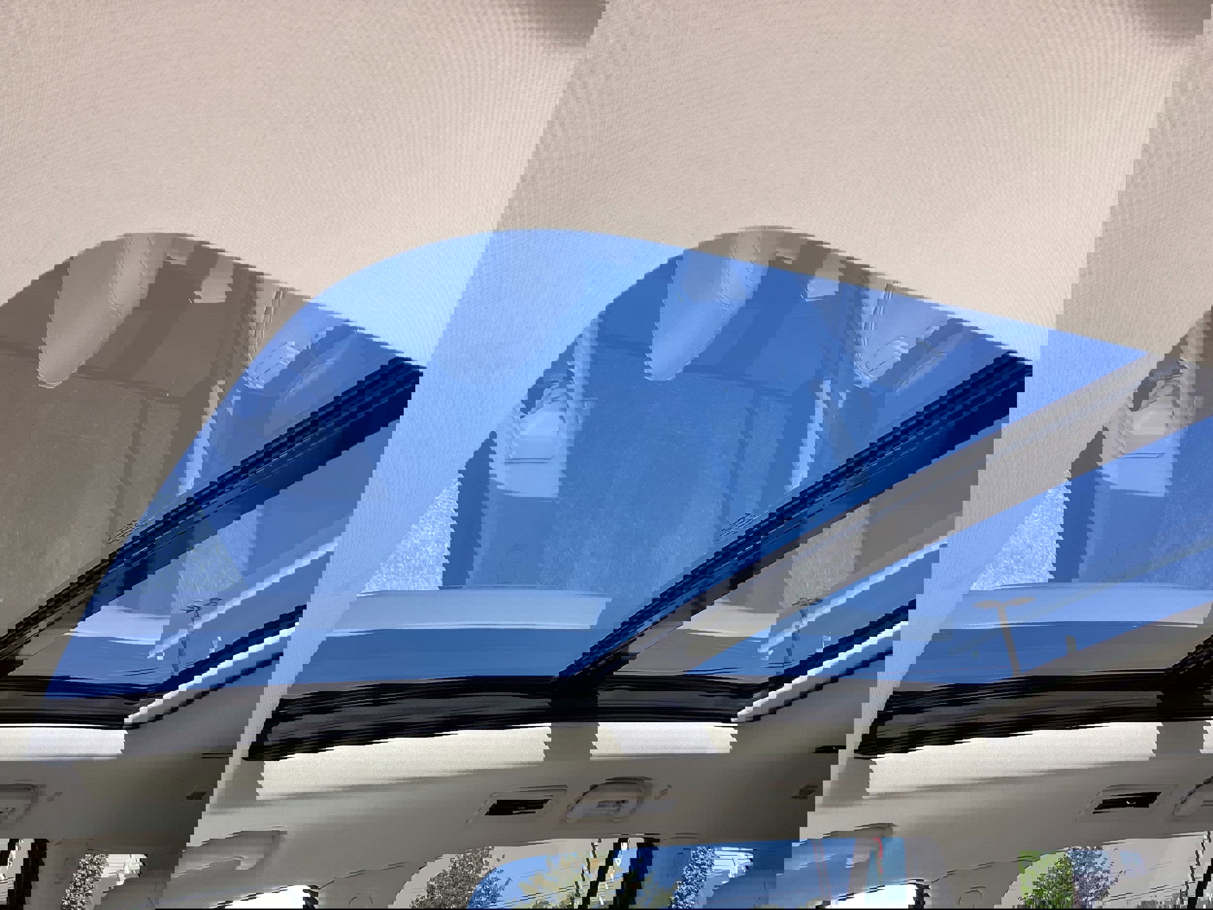 Used 2020 Cadillac XT6 Premium Luxury image 19