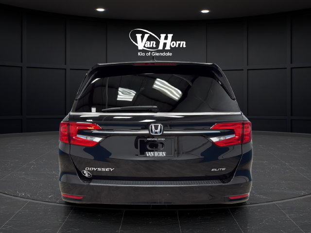 Used 2024 Honda Odyssey Elite image 6
