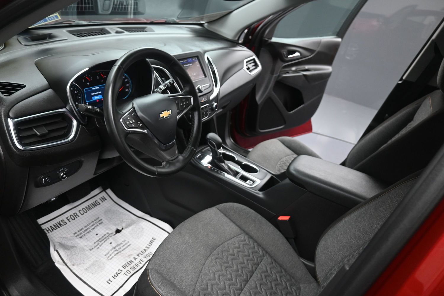 Used 2024 Chevrolet Equinox LT w/ LPO, Floor Liner Package AWD/4WD image 18