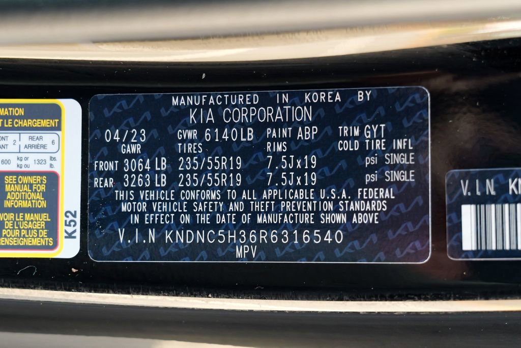 Used 2024 Kia Carnival EX image 63