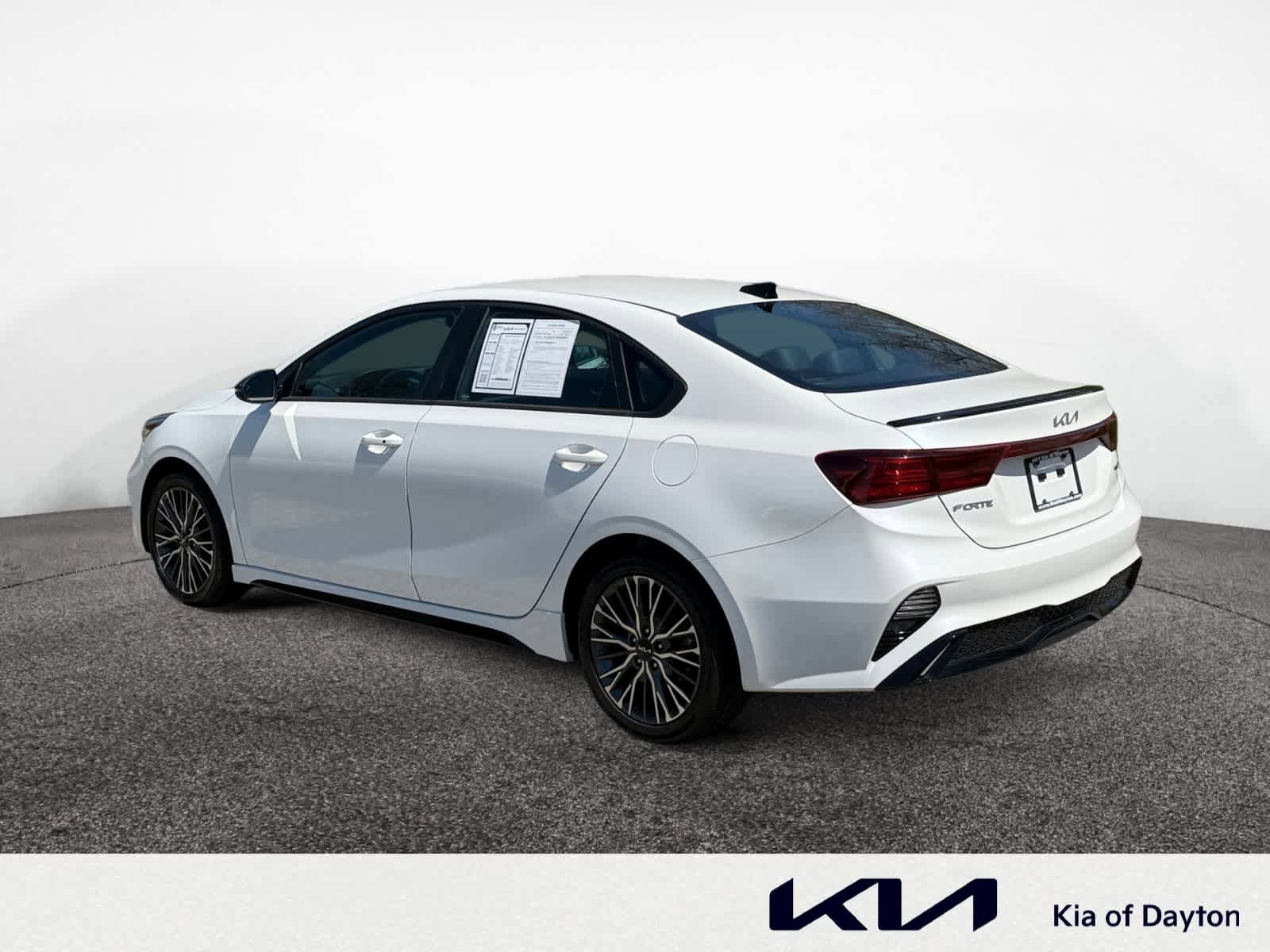 Used 2023 Kia Forte GT-Line image 3