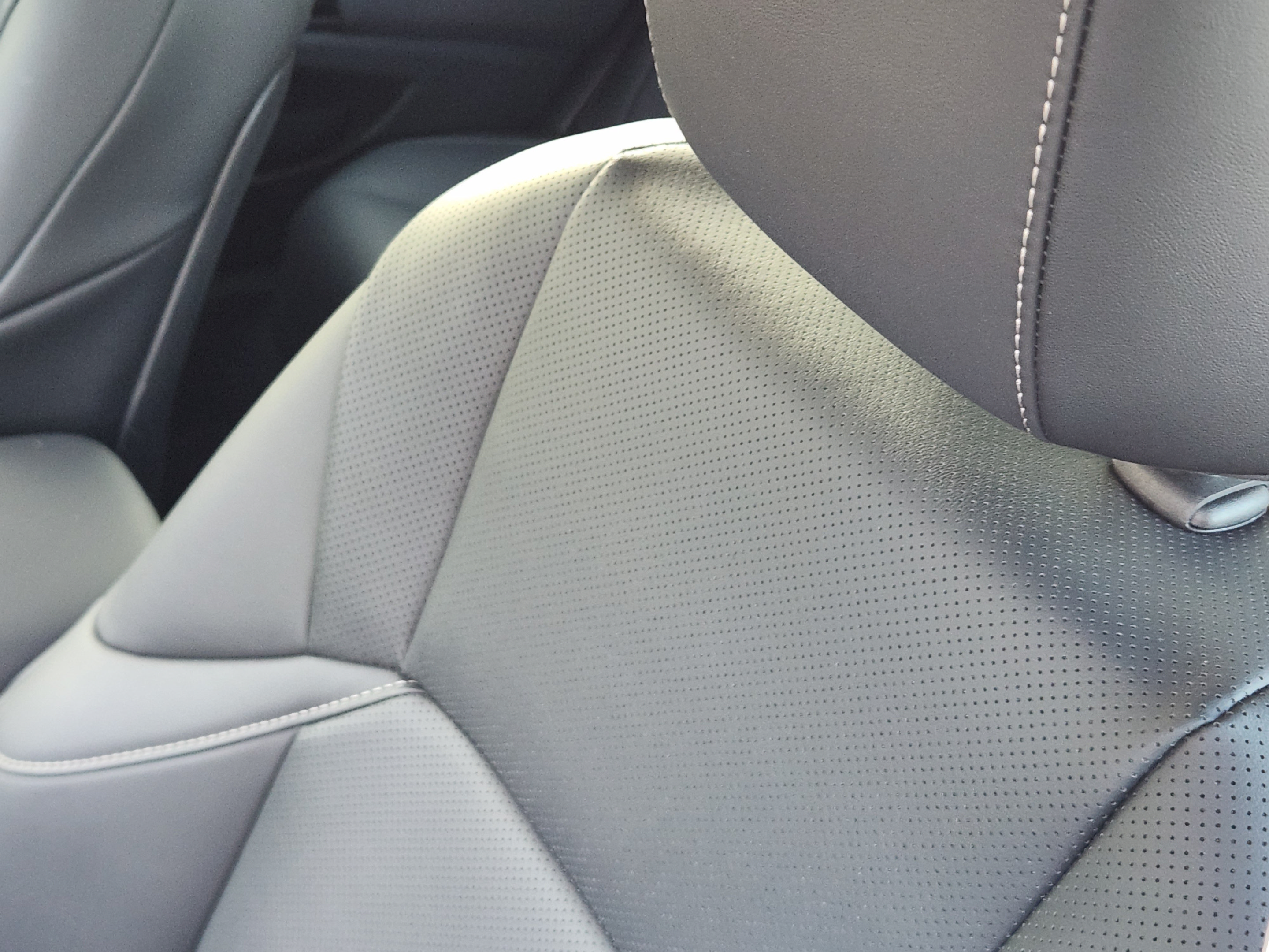 Certified 2025 Lexus ES 350 w/ Premium Package FWD image 8