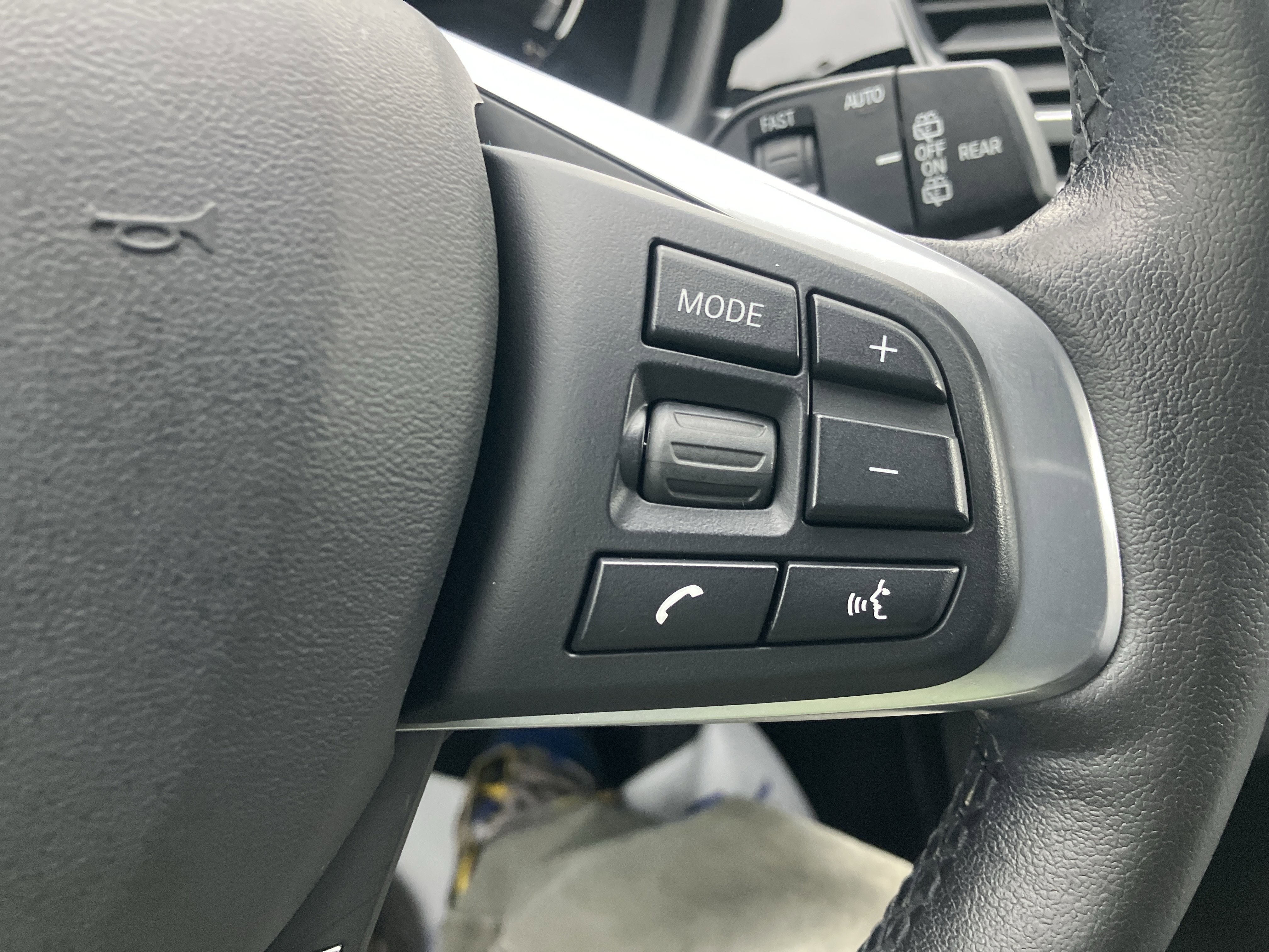Used 2020 BMW X1 xDrive28i w/ Convenience Package AWD/4WD image 29