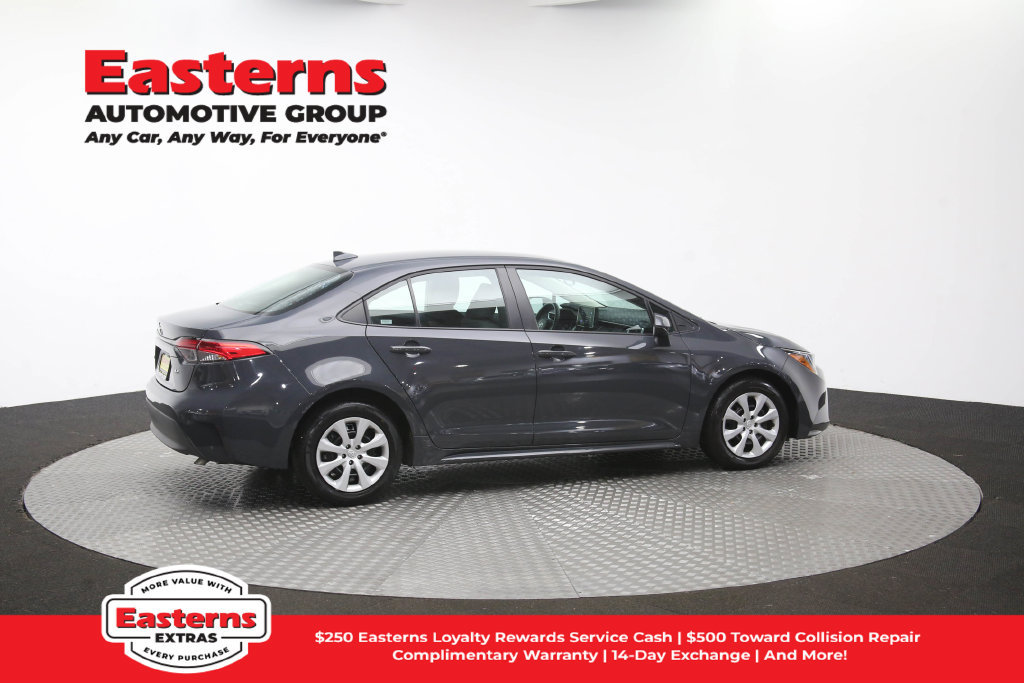 Used 2026 Toyota Corolla LE FWD image 40