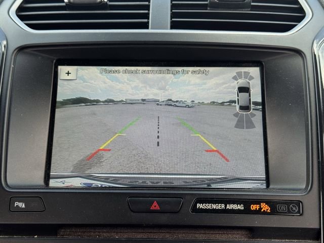 Used 2018 Ford Explorer XLT w/ Equipment Group 202A FWD image 18