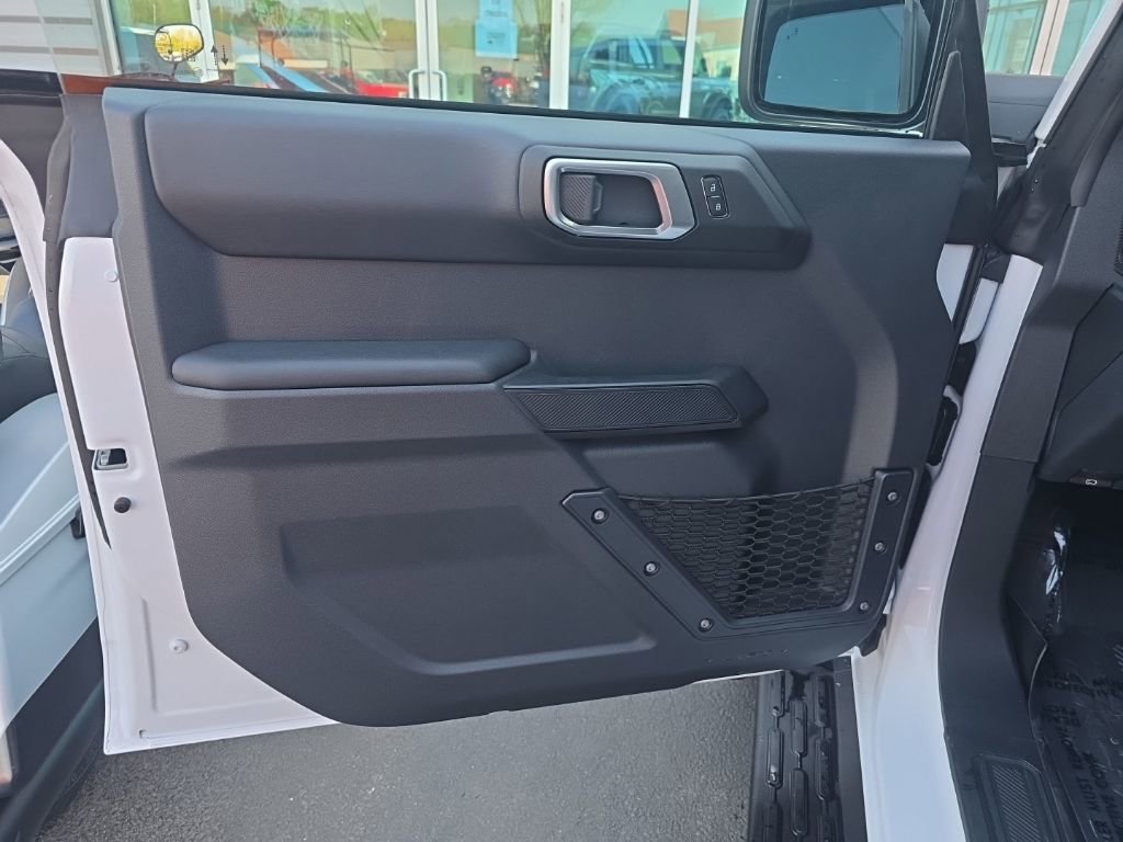 New 2026 Ford Bronco Outer Banks w/ Sasquatch Package image 11