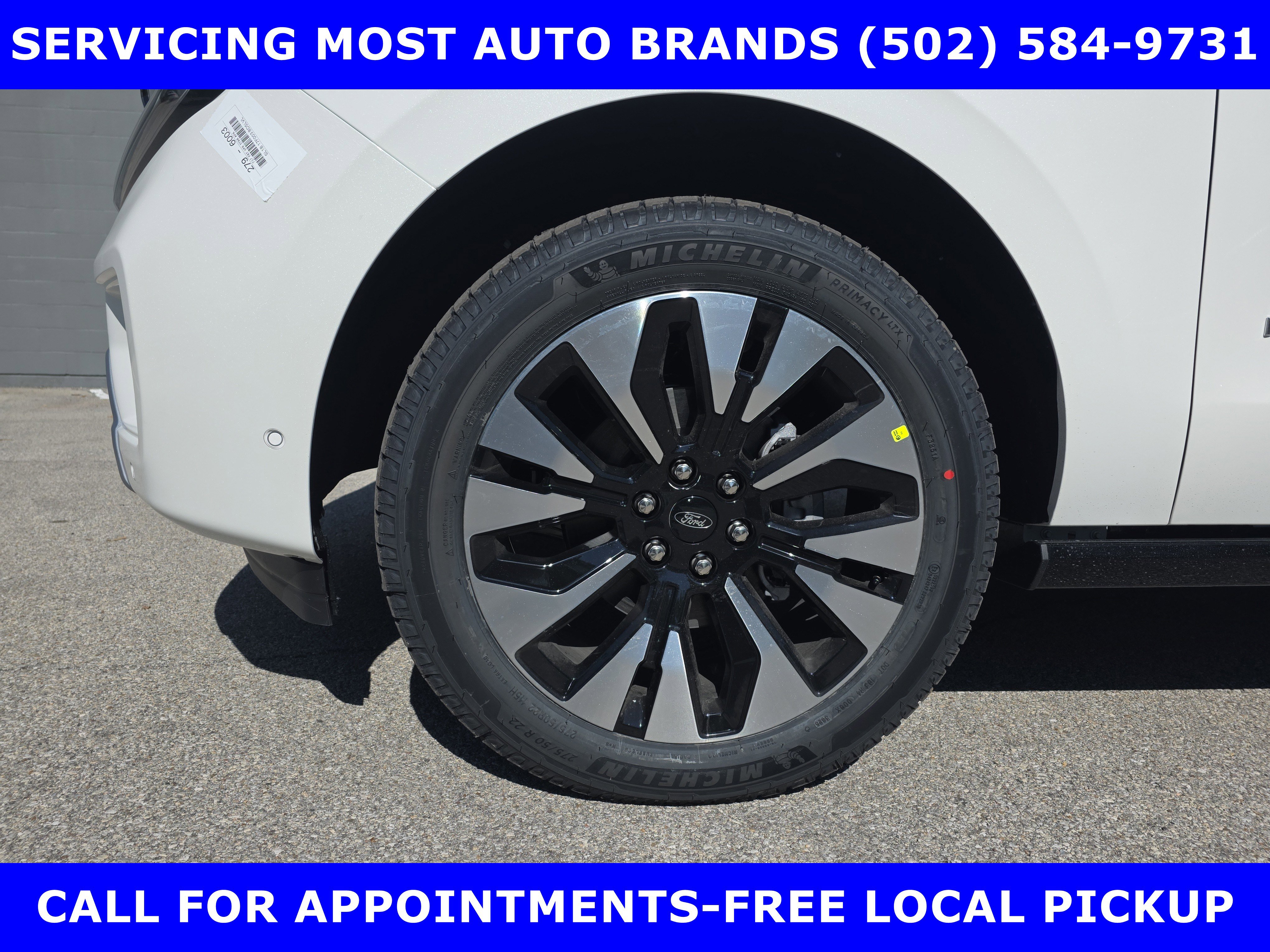 New 2025 Ford Expedition Max Platinum w/ Driver's Package image 10