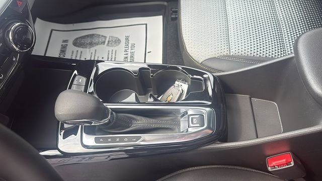 New 2025 Chevrolet Trax LT w/ Driver Confidence Package FWD image 19