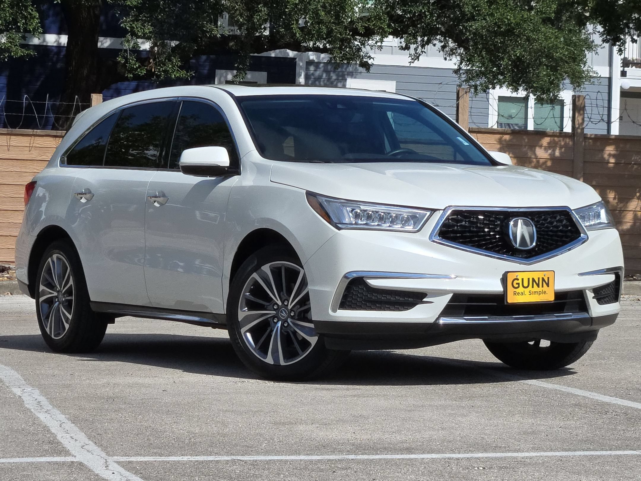 Used 2017 Acura MDX w/ Tech & Entertainment Packag