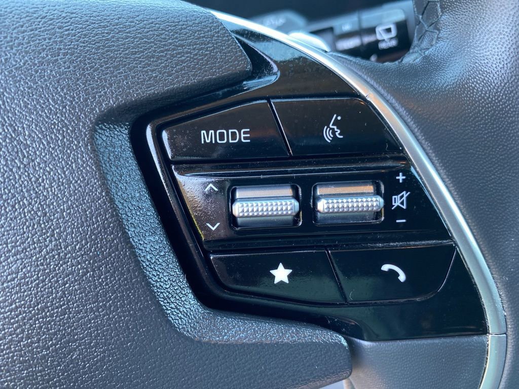 Certified 2024 Kia Niro EX image 26