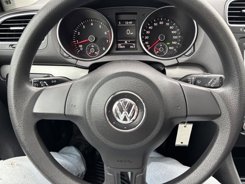 Used 2010 Volkswagen Golf 2-Door image 15