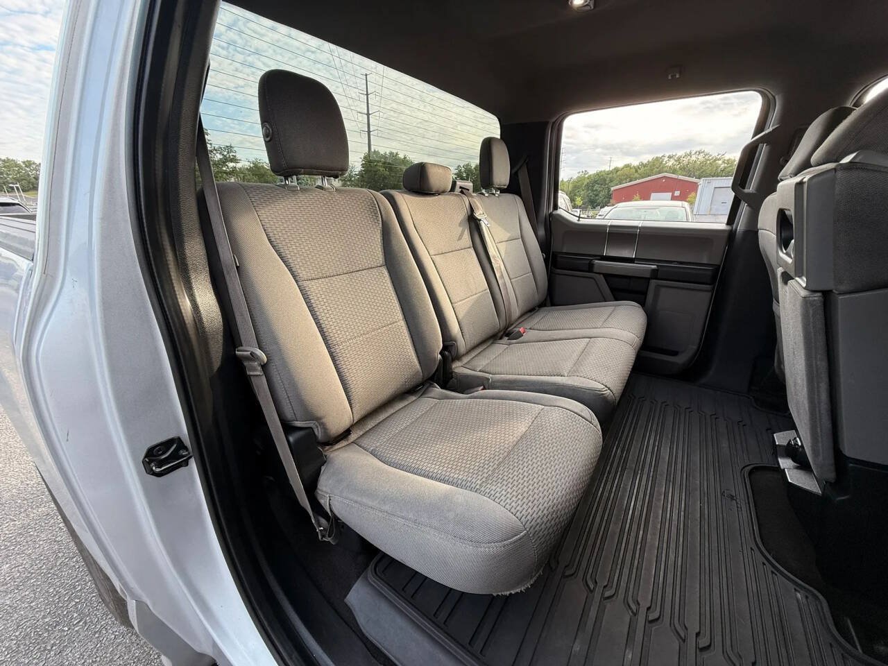 Used 2019 Ford F150 XLT w/ Equipment Group 302A Luxury AWD/4WD image 21