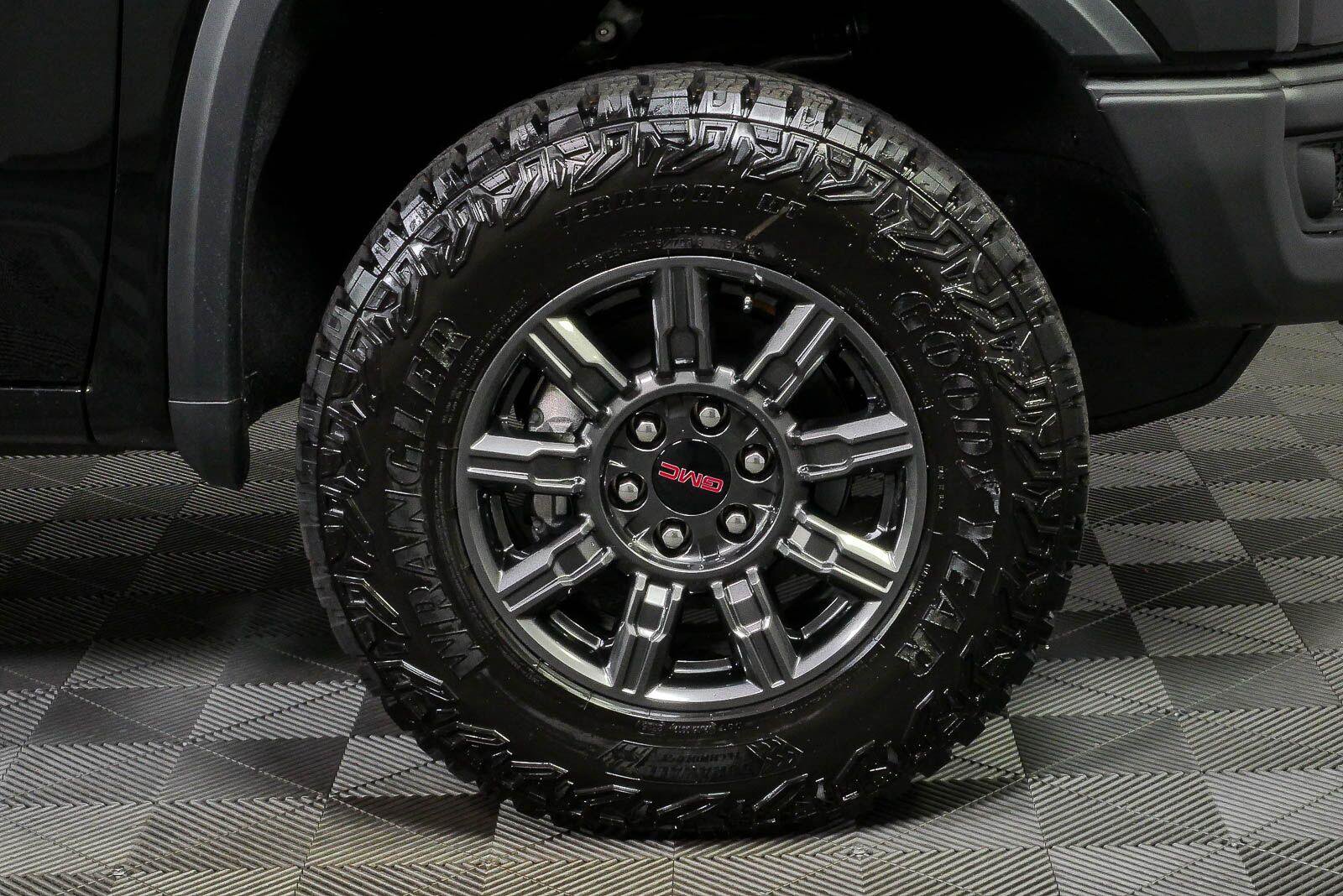 New 2026 GMC Sierra 1500 AT4X AWD/4WD image 38