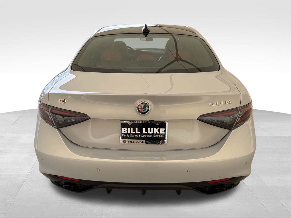 New 2026 Alfa Romeo Giulia AWD image 10