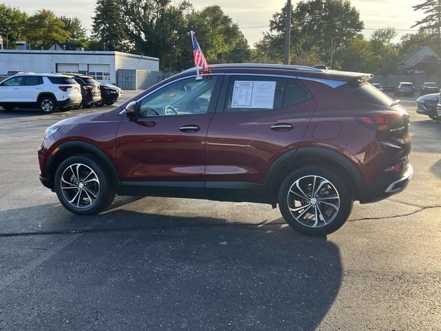 Used 2023 Buick Encore GX Select FWD image 2