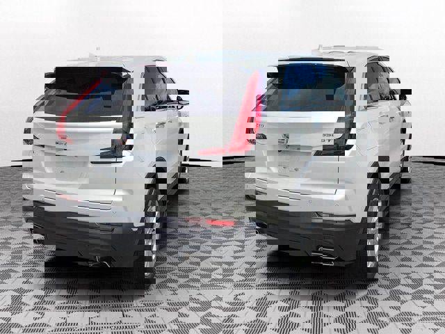 Used 2023 Cadillac XT4 Luxury FWD image 6