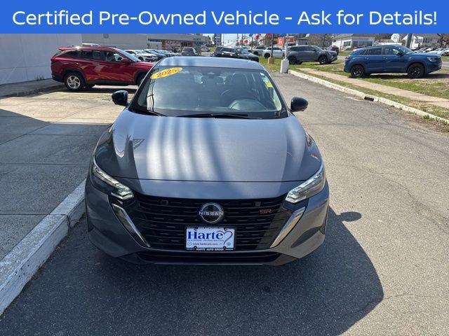 Used 2025 Nissan Sentra SR w/ SR Premium Package image 3
