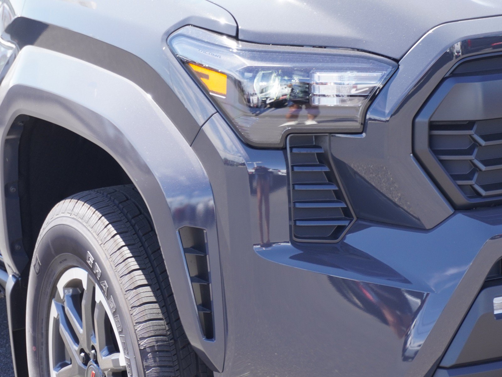 New 2026 Toyota Tacoma TRD Sport AWD/4WD image 3