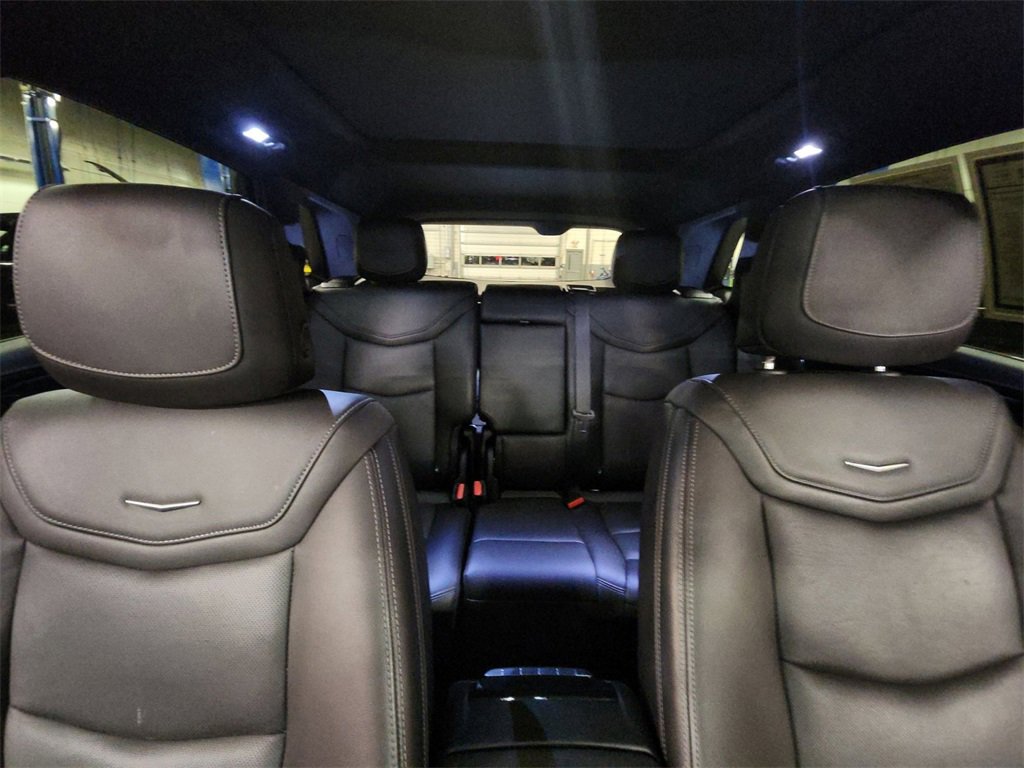 Used 2025 Cadillac XT5 Premium Luxury image 34