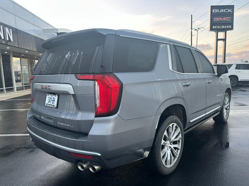 Used 2022 GMC Yukon Denali w/ Denali Premium Package image 4