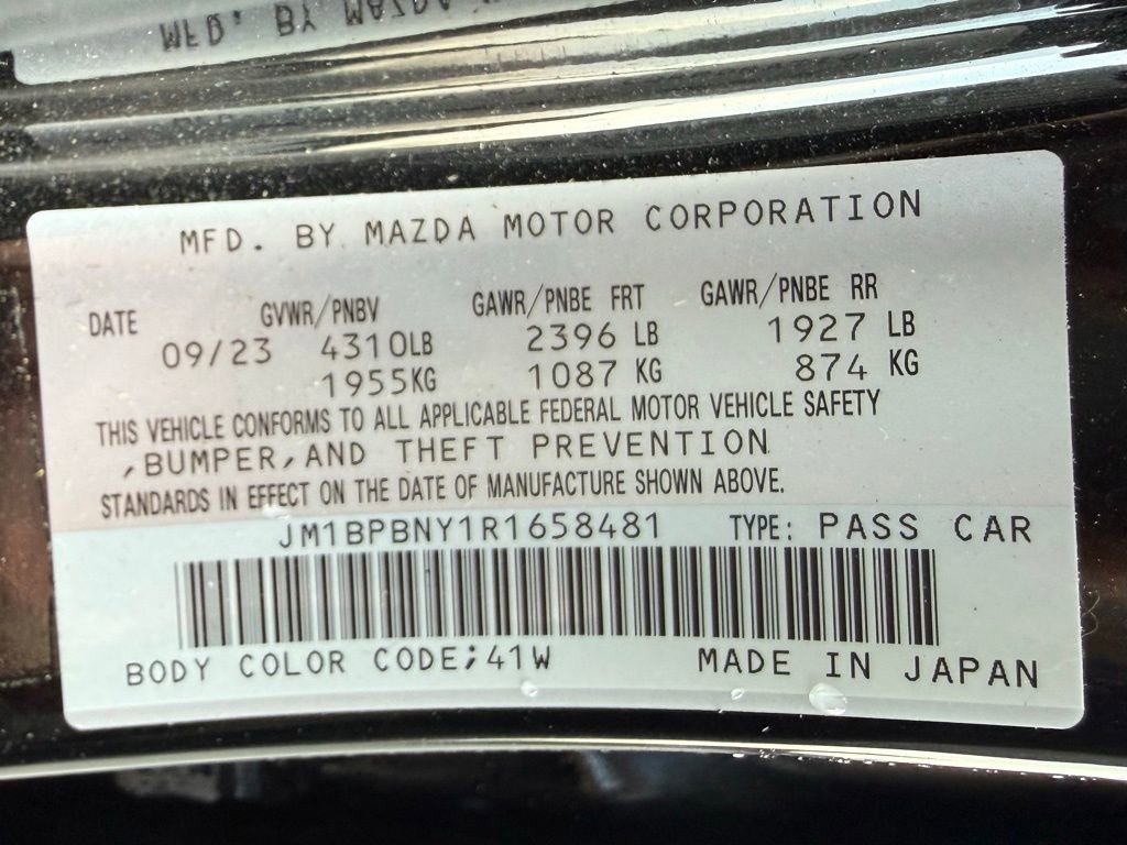 Used 2024 MAZDA MAZDA3 Hatchback w/Premium Plus Pkg image 31