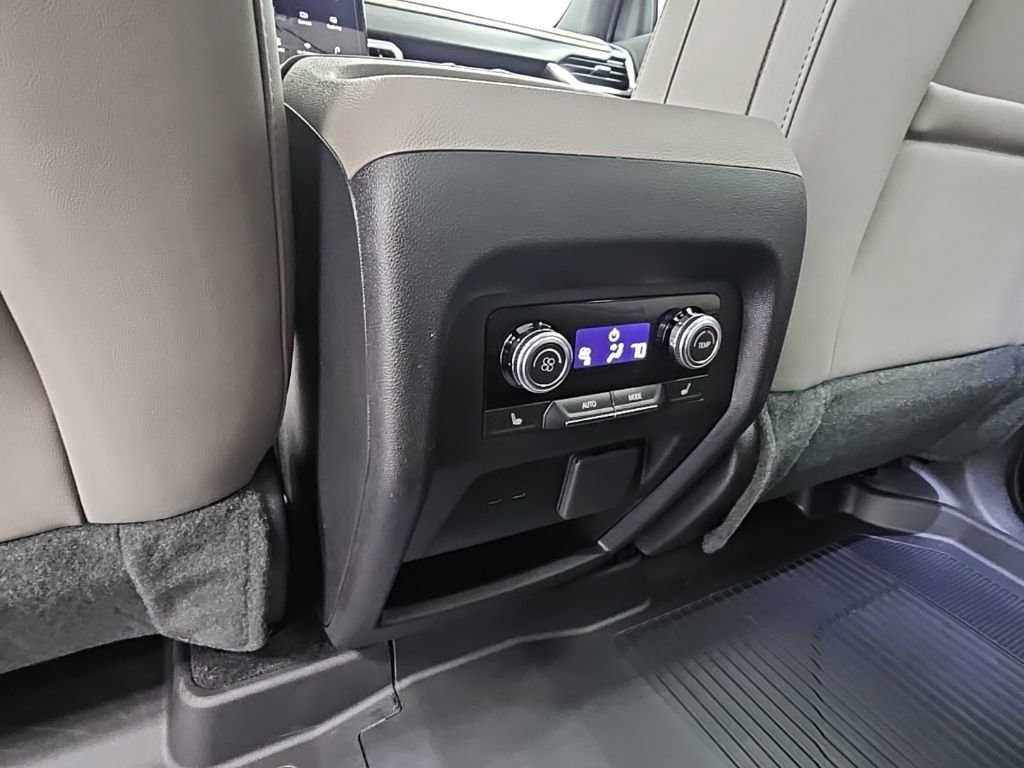 New 2026 GMC Acadia Elevation w/ Black Edition image 32