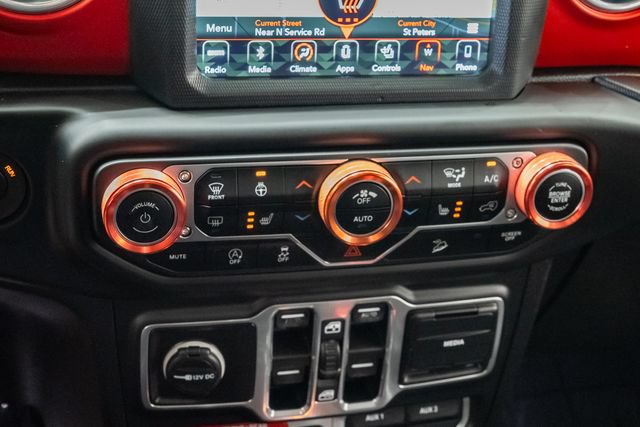 Used 2018 Jeep Wrangler Unlimited Rubicon AWD/4WD image 22