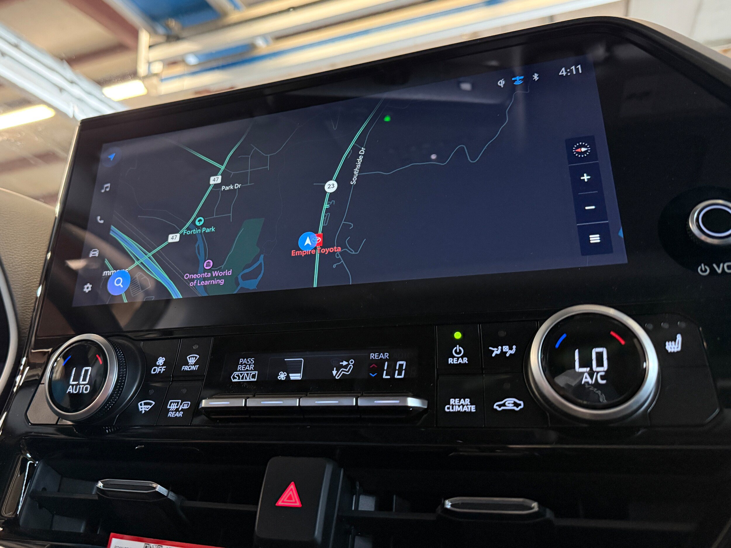 Certified 2026 Toyota Highlander XLE AWD/4WD image 15