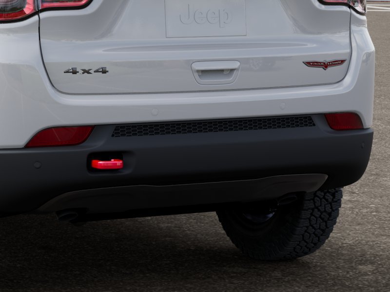 New 2026 Jeep Compass Trailhawk w/ Sun, Sound & Navigation Group AWD/4WD image 15