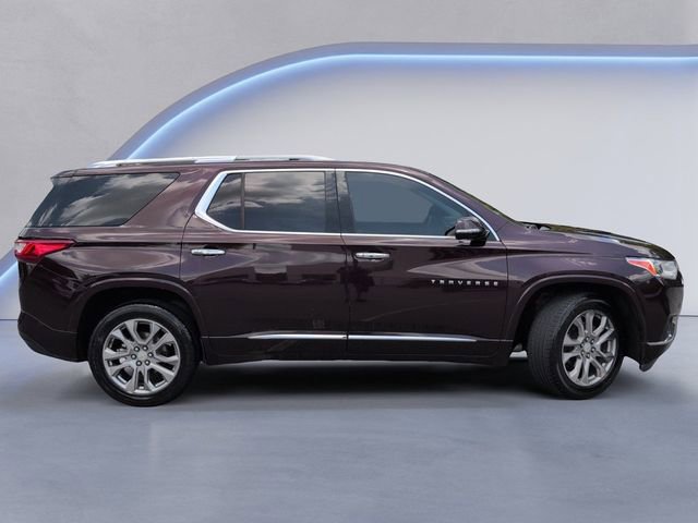 Used 2018 Chevrolet Traverse Premier w/ Driver Confidence II Package FWD image 3