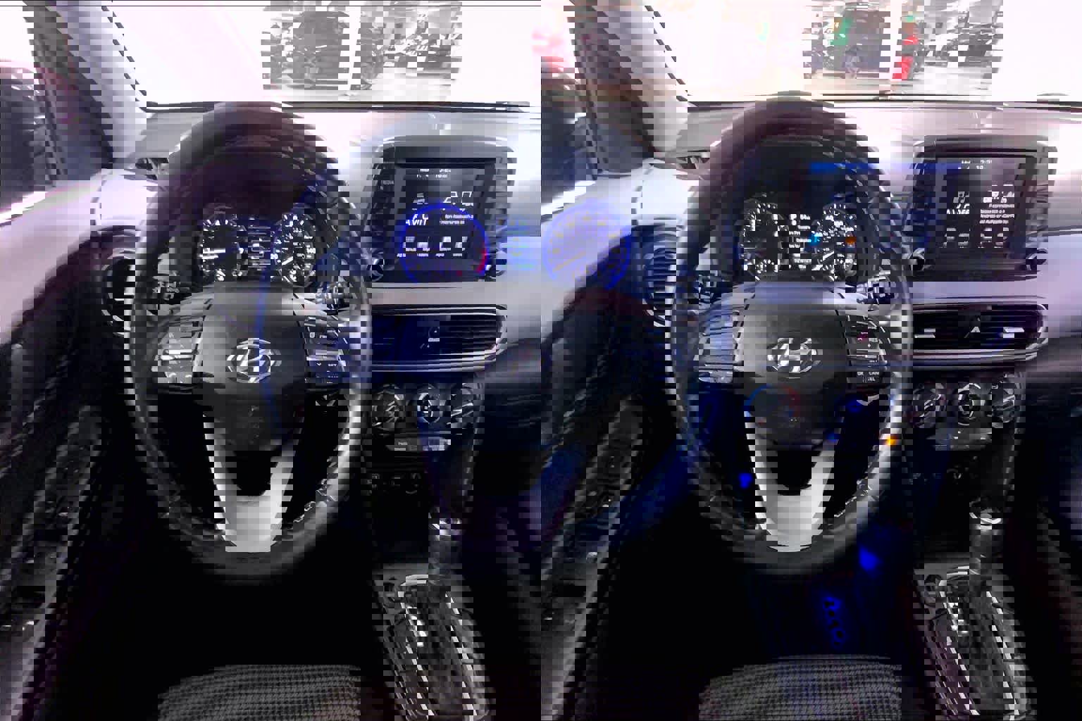 Used 2020 Hyundai Kona SEL image 5