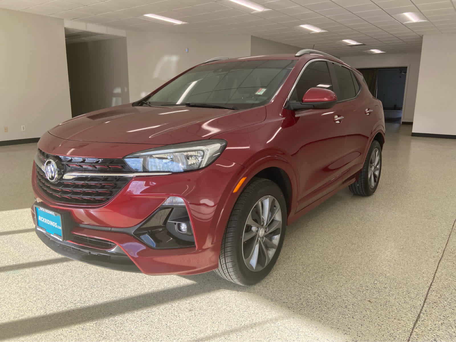 Used 2022 Buick Encore GX Select w/ Sport Touring Package image 1