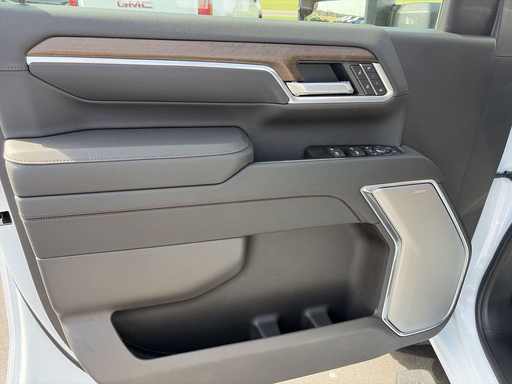 New 2026 Chevrolet Silverado 3500 High Country w/ High Country Premium Package AWD/4WD image 13