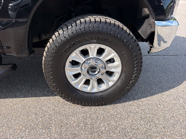 Used 2021 Ford F250 XLT w/ Snow Plow Prep Package AWD/4WD image 27