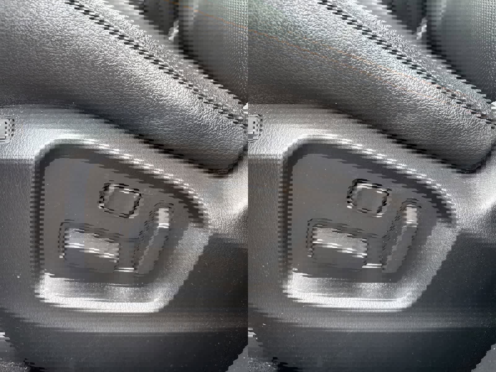 Used 2023 MAZDA CX-5 AWD 2.5 S w/ Preferred Package image 16