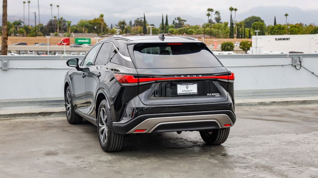 Used 2023 Lexus RX 350h image 7