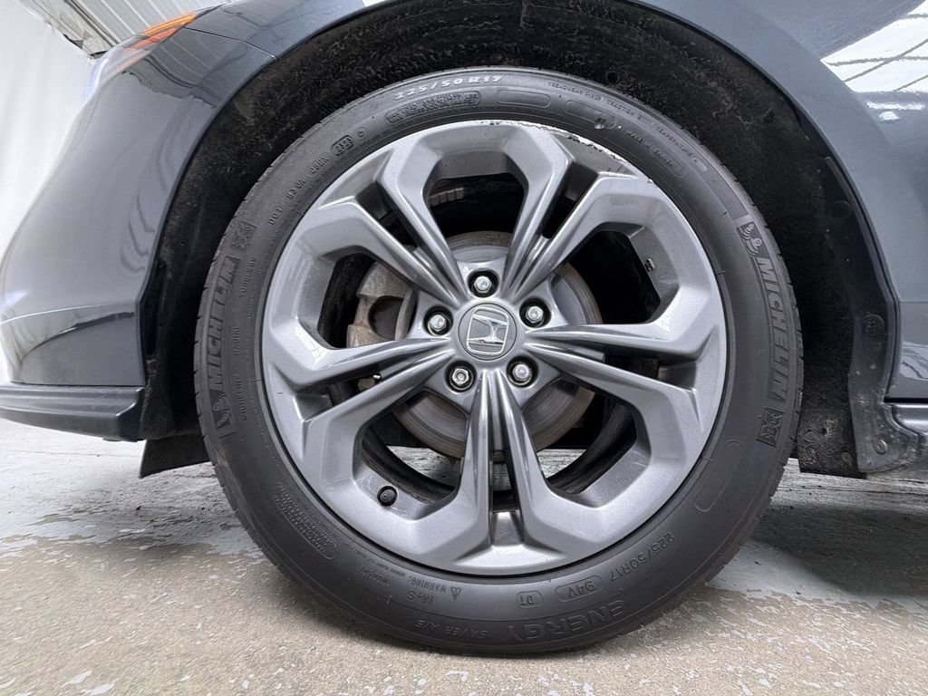 Used 2023 Honda Accord EX image 17