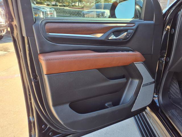 Used 2024 GMC Yukon Denali Ultimate AWD/4WD image 21