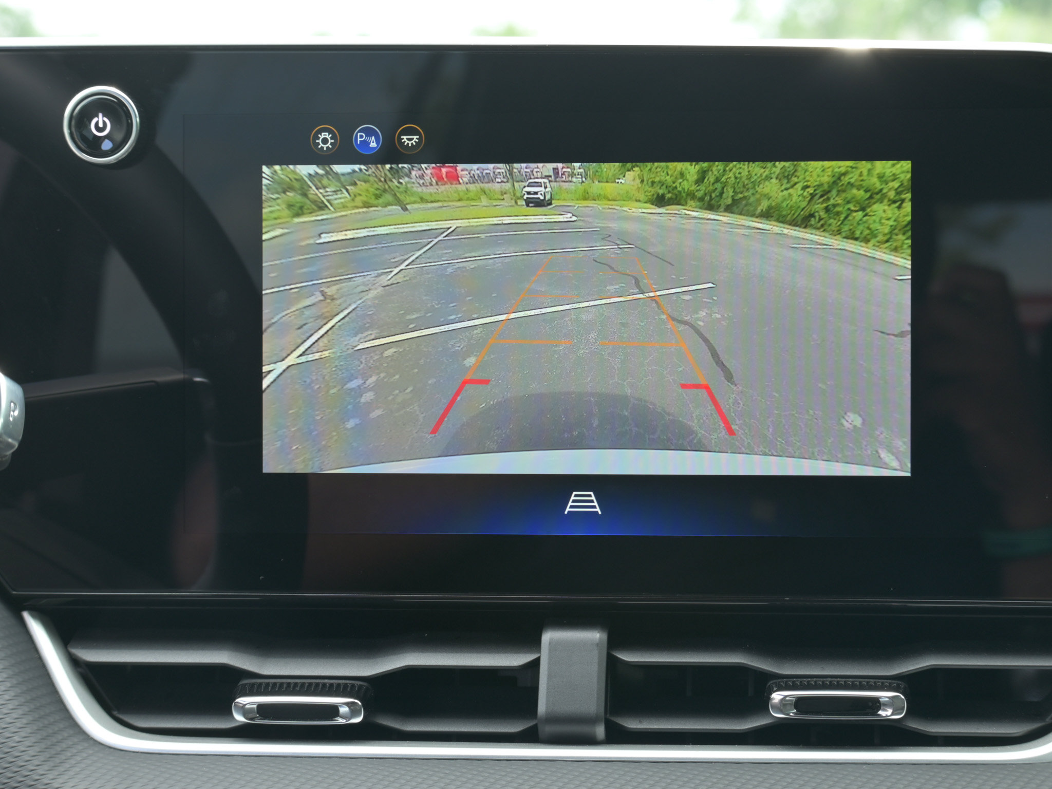 Used 2026 Chevrolet Equinox LT FWD image 18