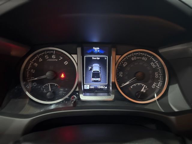 Used 2023 Toyota Tacoma SR5 w/ Technology Package image 23
